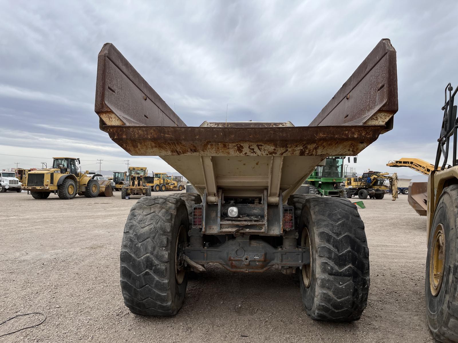 ./imagenes/INVOICE/2019/17635/DOMPE ARTICULADO TEREX TA30 (10).JPG